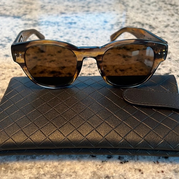 Bottega Veneta Accessories - Bottega Veneta sunglasses